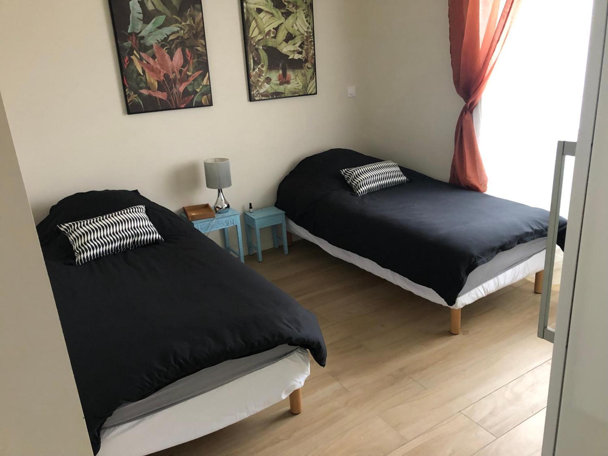 Appartement T2 Spacieux Et Equipe Mions Exterior photo